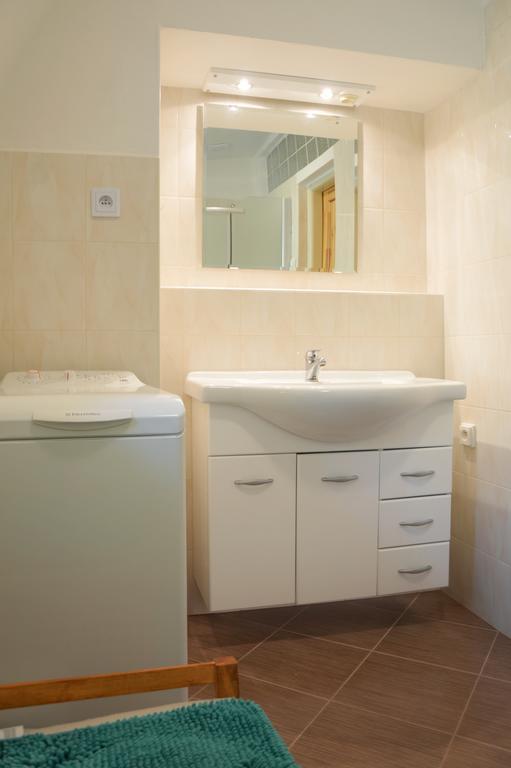 Guest House Kuks ภายนอก รูปภาพ